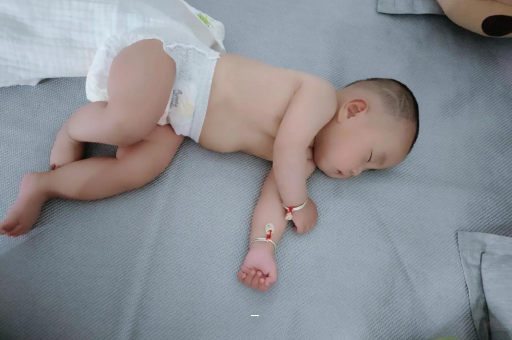 永春孕妇肚脐周围发青